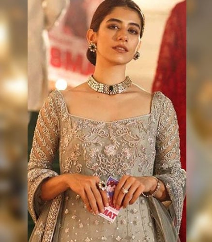 Which of Saira Yusuf and Sara Bharwana is more beautiful? | IG News Which of Saira Yusuf and Sara Bharwana is more beautiful? | IG News
