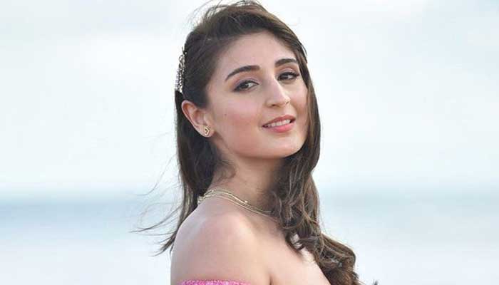 Dhvani Bhanushali drops new track as she pins her dream of acting