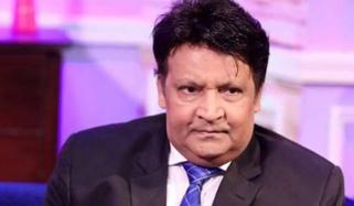 وسیم اکرم بھی عمر شریف کی وفات پر رنجیدہ