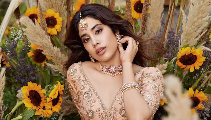 WATCH Janhvi Kapoor pays tribute to late mother Sridevi with new tattoo   Masala