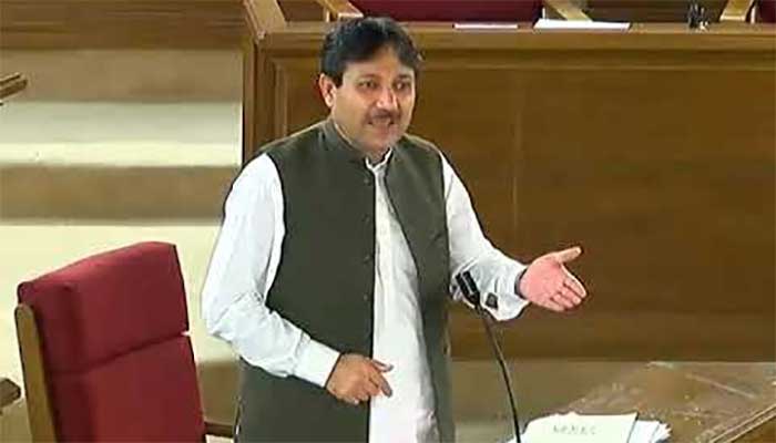 پشتونخوا میپ کے رکن اسمبلی نصر اللّٰہ زیرے کی گاڑی چوری ہوگئی