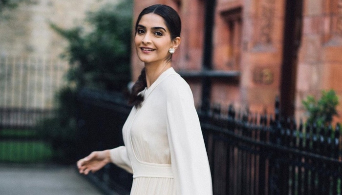 Sonam Kapoor shares new snaps from her Notting Hill home, 'London has my heart'