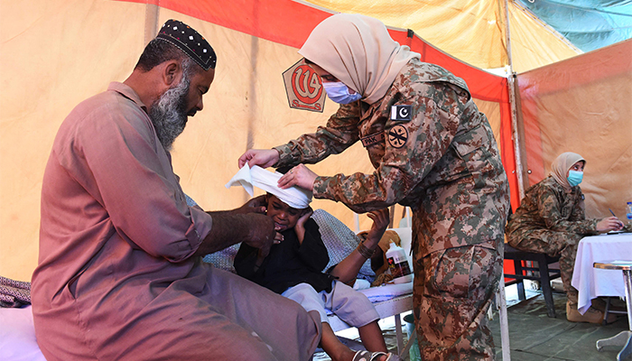 زلزلے سے متاثرہ ہرنائی میں امدادی کارروائیاں