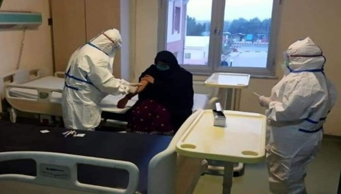 پشاور کے اسپتالوں میں 265 کورونا مریض زیرِ علاج