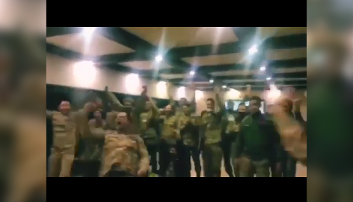 شعیب اختر نے پاک فوج کے جوانوں کی جشن مناتے ویڈیو شیئر کردی