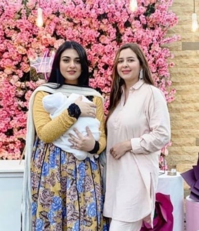 Sarah Khan, Falak Shabir host extravagant Aqiqah ceremony for daughter Alyana