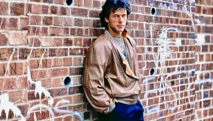 عمران خان کی جوانی کی تصویر کے چرچے