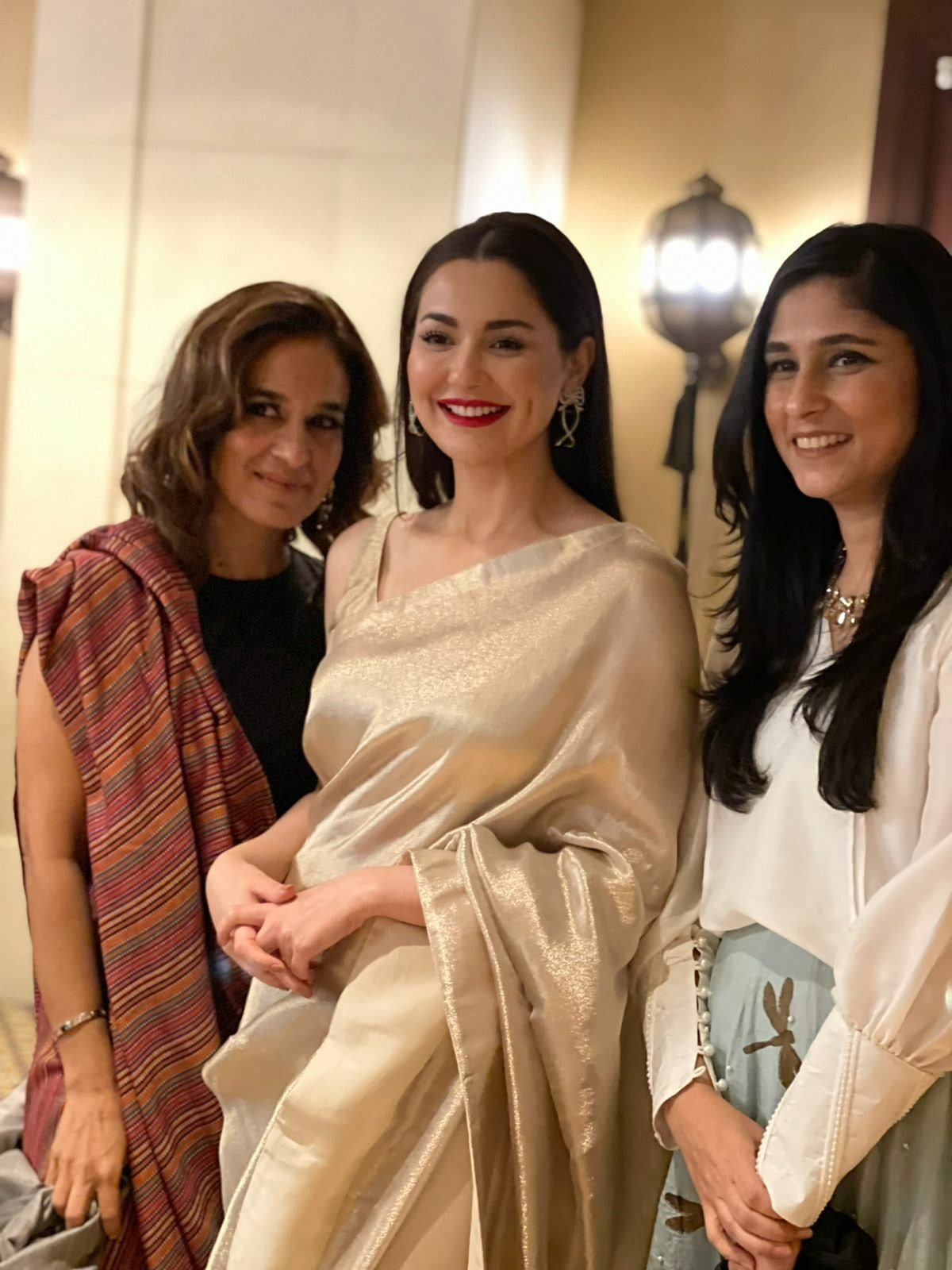 Pakistani celebrities grace the red carpet at PISA 2021