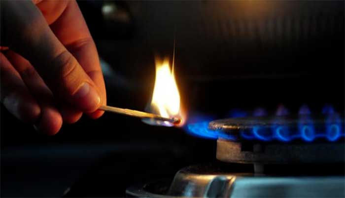 گھریلو صارفین کےلیے 3 وقت کھانا پکانے کے لیے گیس فراہمی کی تجویز