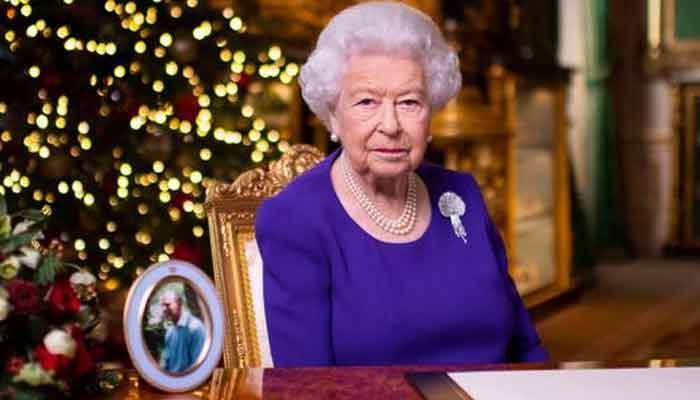ملکہ برطانیہ کرسمس کیسے منائیں گی؟