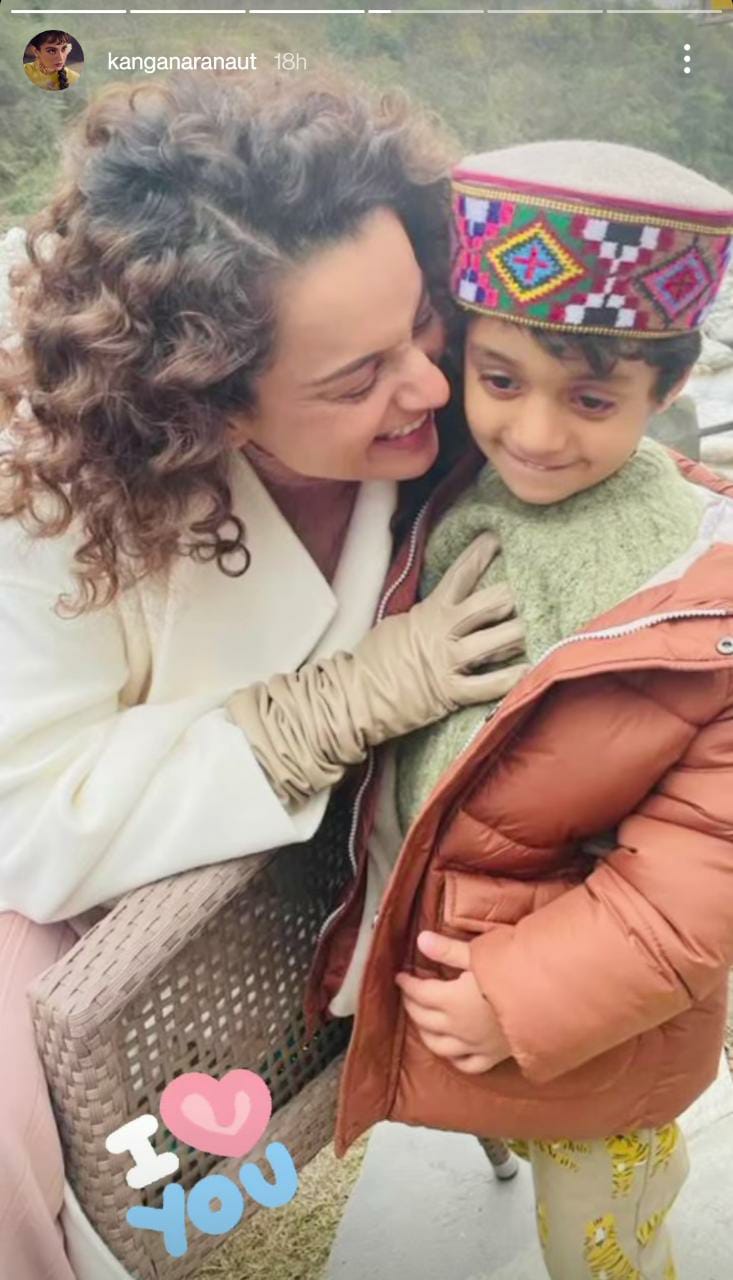 1Kangana Ranaut spends time with nephew Prithvi & sister Rangoli on her birthday