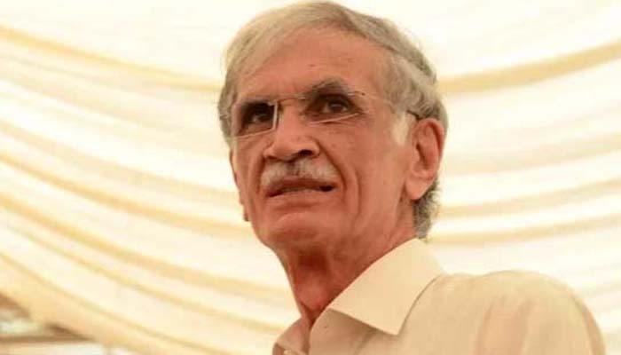سیالکوٹ میں بچے جوش میں آگئے تھے، پرویز خٹک