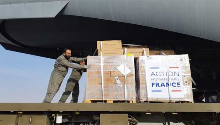 قطری فوج کی مدد سے فرانس نے 40 ٹن امدادی سامان افغانستان پہنچادیا