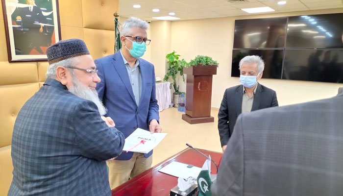 وزیراعظم کی ہدایت پر افغانستان کی صحت کی ضروریات پوری کر رہے ہیں، ڈاکٹر فیصل سلطان