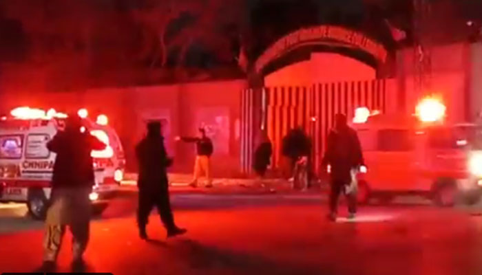 کوئٹہ میں سائنس کالج کے قریب دھماکا، 4 افراد جاں بحق، 14 زخمی