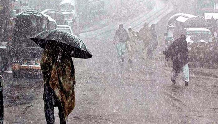 بلوچستان کے شمالی اضلاع میں شدید برف باری اور بارش