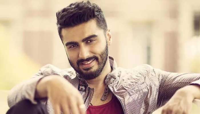 Arjun Kapoor stresses on the importance of close-knit family in cryptic post 