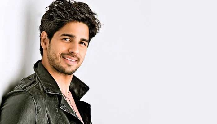 Sidharth Malhotra aims to make a difference with inspiring lessons for life 
