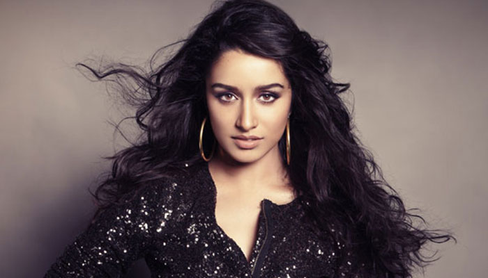 Shraddha Kapoor kicks off her cozy morning on good note: See 