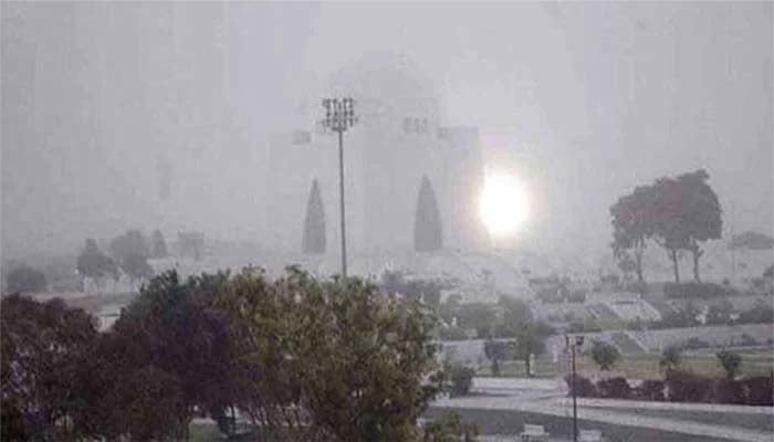 کراچی، آج سے دوبارہ طوفانی ہواؤں کا امکان