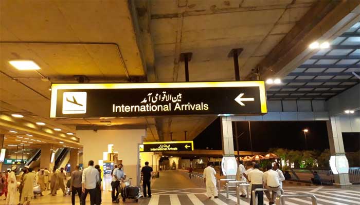 بیرون ممالک سے کراچی پہنچنے والے مسافروں میں کورونا کیسز میں اضافہ