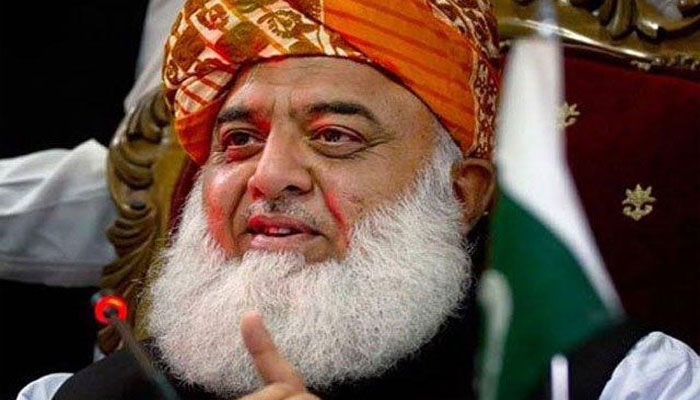 ملک دیوالیہ ہوچکا، کوئی قرض دینے کو تیار نہیں، فضل الرحمان
