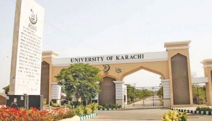 سندھ کی جامعات میں آج یوم سیاہ منایا جا رہا ہے