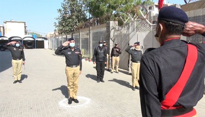 غلام نبی میمن نے پھر کراچی پولیس چیف کا عہدہ سنبھال لیا
