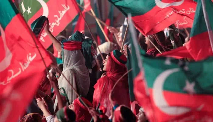 تحریک انصاف سندھ میں اختلافات شدت اختیار کرگئے