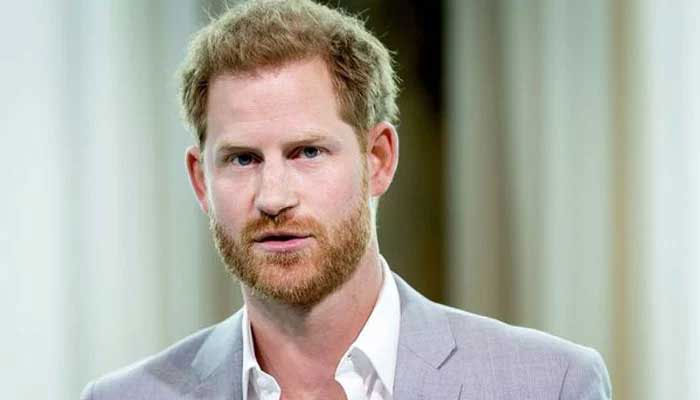 برطانوی میڈیا کی شہزادہ ہیری پر شدید تنقید