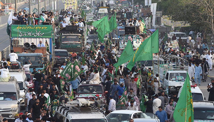 ن لیگ کا مہنگائی مکاؤ مارچ گوجرانوالا پہنچ گیا