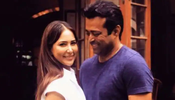 Kim Sharma in paradise with beau Leander Peas on 1st anniversary: 'Love you to bits'