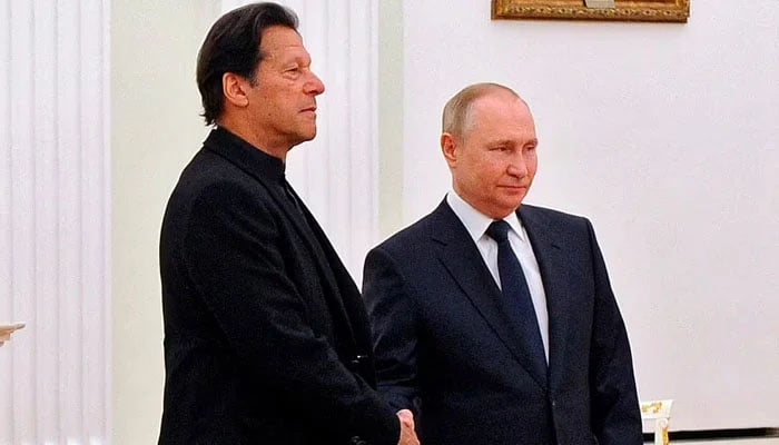 امریکا نے نافرمان عمران خان کو دورہ روس منسوخ نہ کرنے کی سزا دی، روس