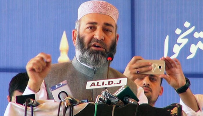 جماعت اسلامی خیبرپختونخوا کے امیر مشتاق احمد خان مستعفی