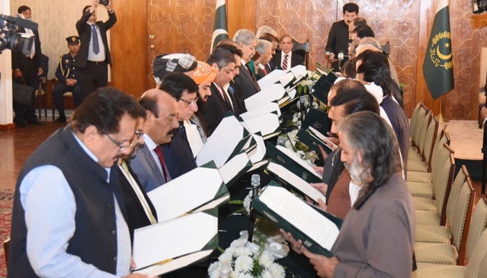 فوٹو بشکریہ وزیراعظم آفس ٹوئٹر