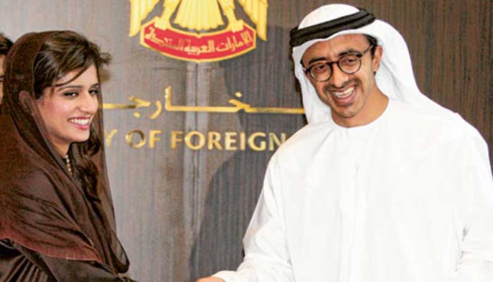 اماراتی وزیر خارجہ کا حنا ربانی کھر کو فون، خارجہ امور کی وزارت سنبھالنے پر مبارکباد