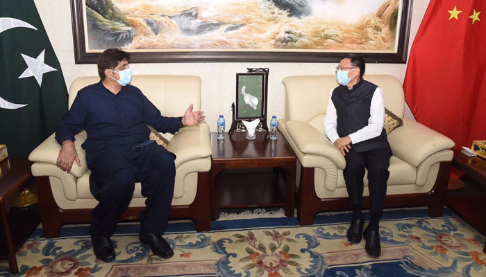 وزیراعلیٰ سندھ کی چینی قونصل خانے آمد، وین دھماکے میں ہلاکتوں پر اظہارِ افسوس