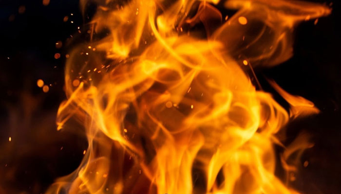 آزاد کشمیر: نوجوان کو منگیتر نے جلا دیا
