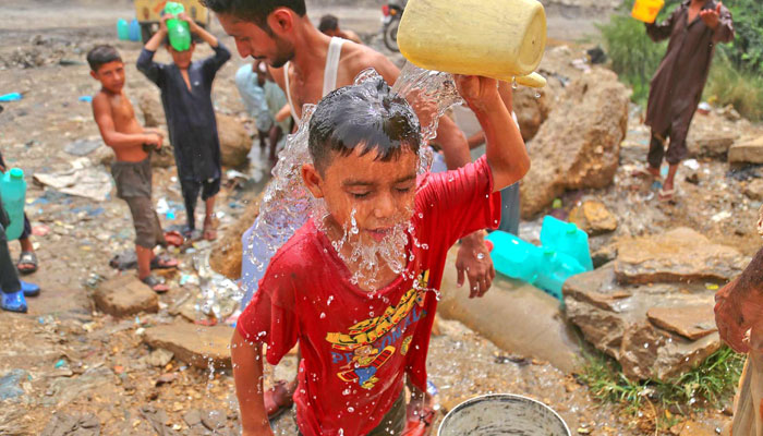 کراچی: اپریل میں گرمی کے نئے ریکارڈ قائم ہونے لگے، محکمہ موسمیات
