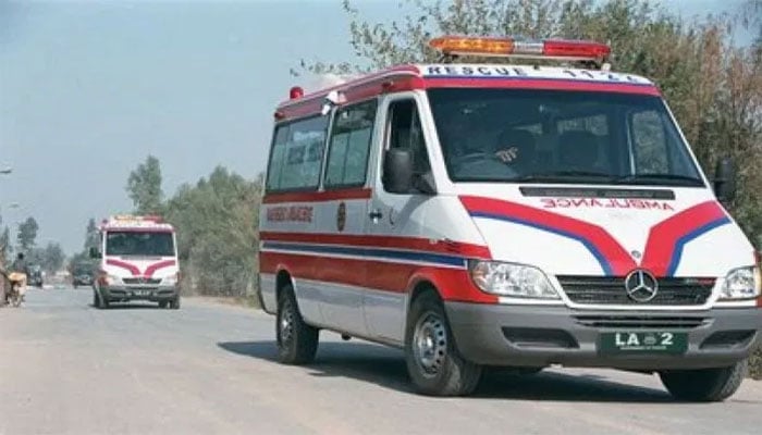 قصور: المناک ٹریفک حادثہ، 4 بہن بھائی جاں بحق