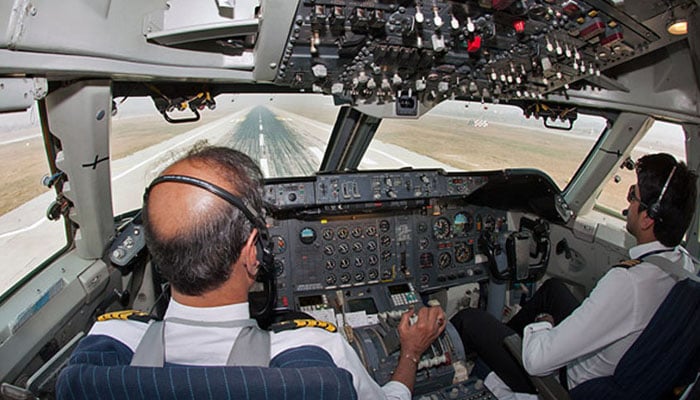 پاکستان میں پائلٹس لائسنس امتحانات کا دوبارہ آغاز