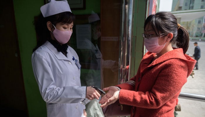 شمالی کوریا میں کورونا وبا کے پھیلاؤ کے دوران ’بخار‘ سے مزید 6 ہلاکتیں