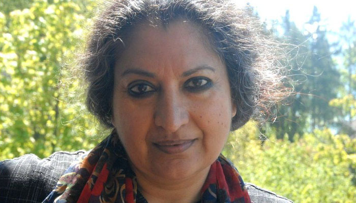 ہندی مصنفہ گیتانجلی نے انٹرنیشنل بُکر پرائز جیت لیا