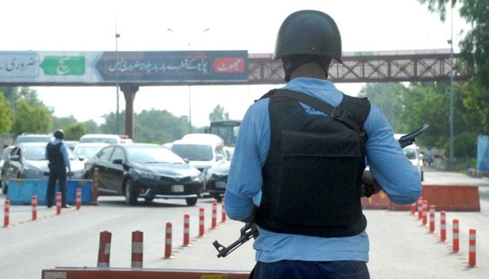 اسلام آباد پولیس کی تنخواہیں بڑھانے کی سمری بھیج دی گئی
