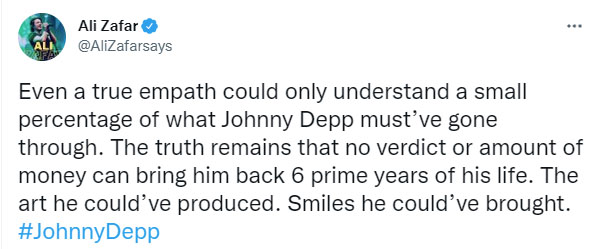علی ظفر کا جانی ڈیپ کی جیت پر ردّعمل