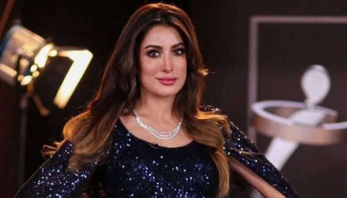 Mehwish Hayat announces sister's acting debut