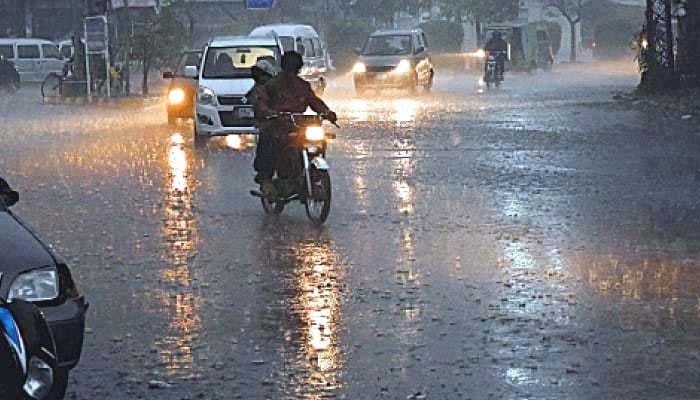 کراچی میں آج بھی ہلکی بارش کا امکان
