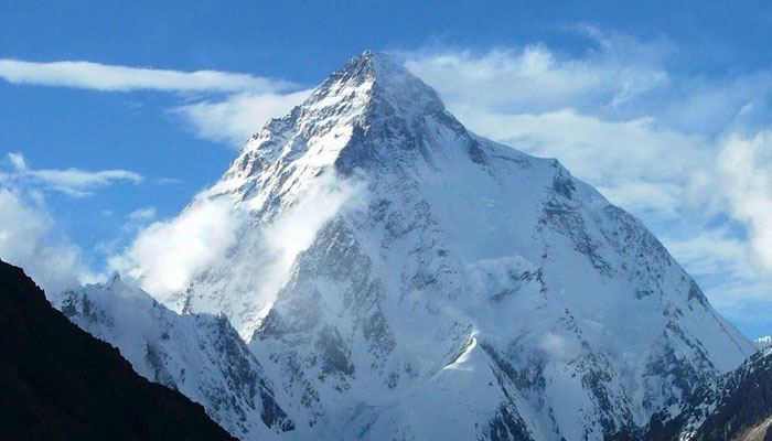 K2 دنیا کی دوسری بلند ترین چوٹی ہے - فوٹو: فائل