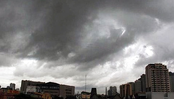 پیشگوئیاں دھری رہ گئیں، کراچی میں بادل نہ برسے