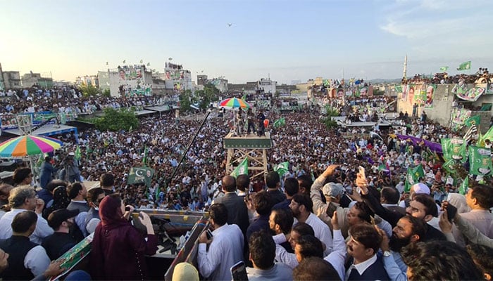 ن لیگ کے جلسے میں دل کا دورہ پڑنے سے ایک شخص کا انتقال